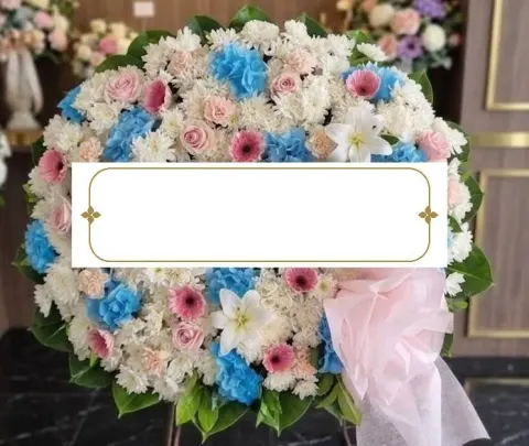 พวงหรีดลิลลี่ โทนชมพูขาวฟ้า