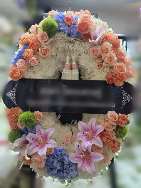 พวงหรีดกุหลาบ โทนส้มชมพูฟ้า