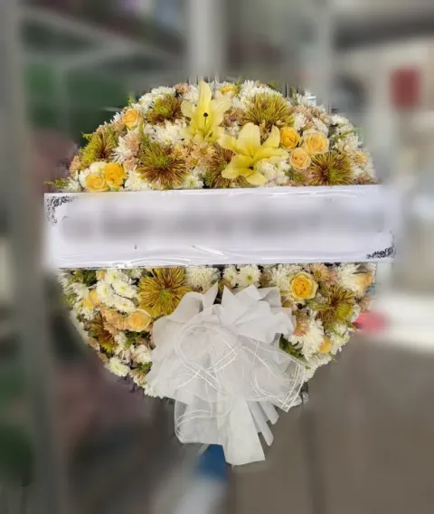 พวงหรีดลิลลี่ โทนส้มเหลือง